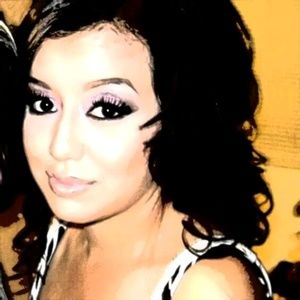 Meet your Posher, Annie